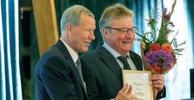 anonsas premija Oleninui-ac7d07c4a91002ba29b173cd48794177.jpg